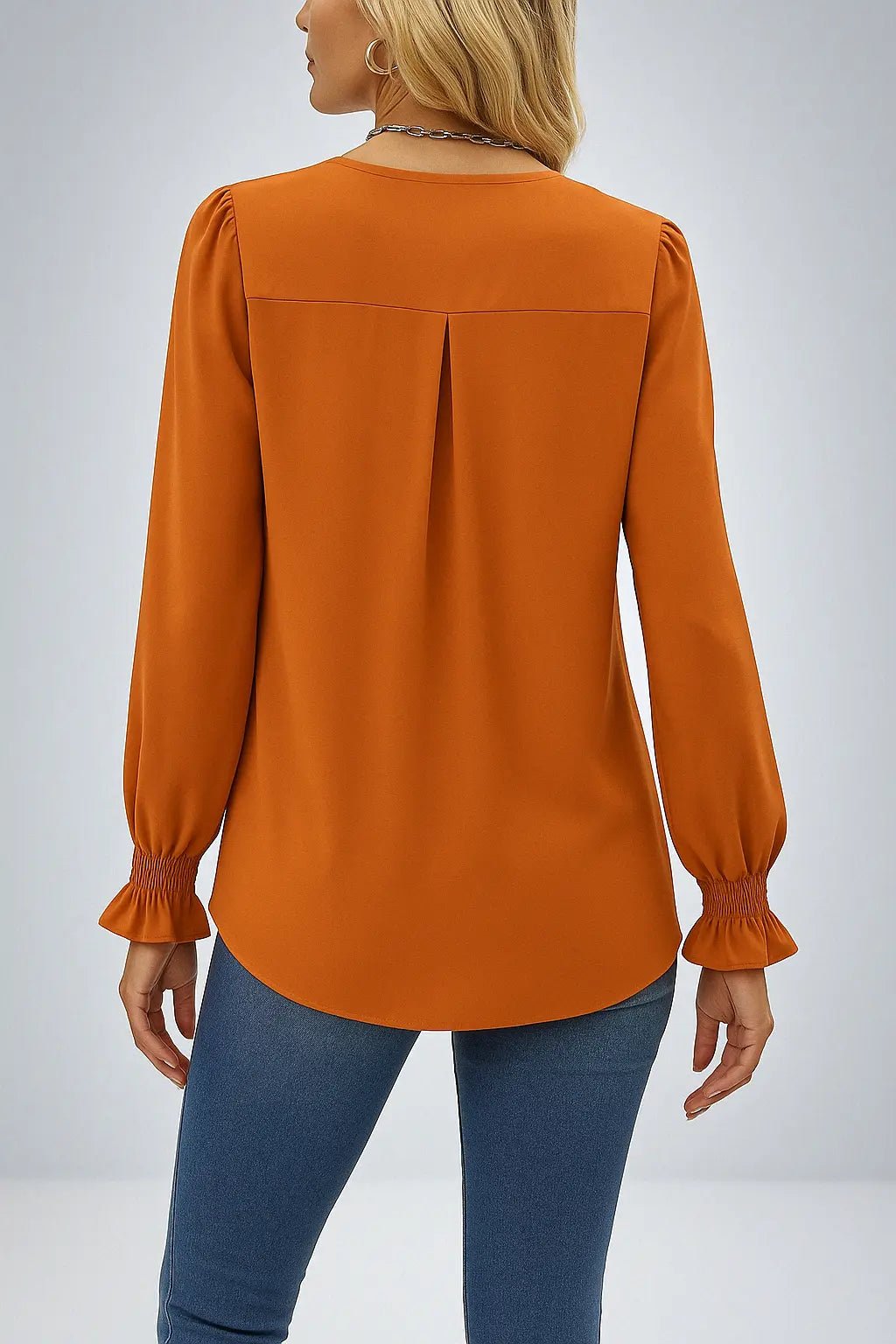 Nina Dames Oranje Blouse Met Lange Mouwen En Diepe V-Hals VIQA© NEDERLAND