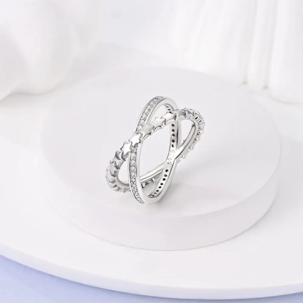 Zilveren Zirkoon Ring Met Kronkelende Lijn Voor Dames VIQA© NEDERLAND