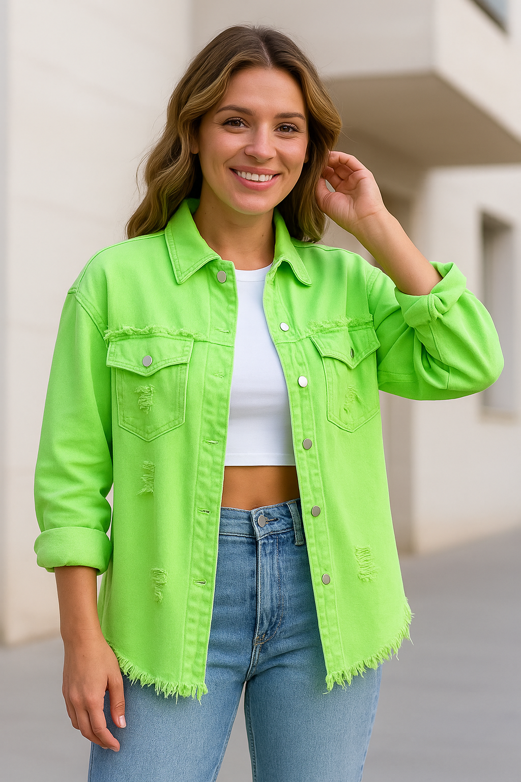 Spijkerjasje Voor Dames, Los Casual Jeancoat Met Onafgewerkte Randen En Distressed Gaten | VIQA VIQA© NEDERLAND