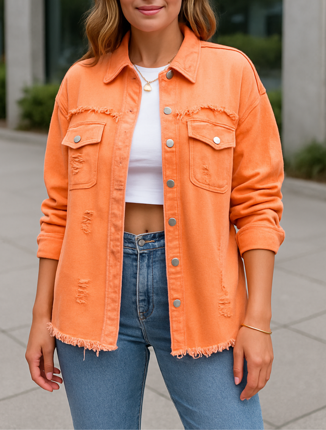 Spijkerjasje Voor Dames, Los Casual Jeancoat Met Onafgewerkte Randen En Distressed Gaten | VIQA VIQA© NEDERLAND